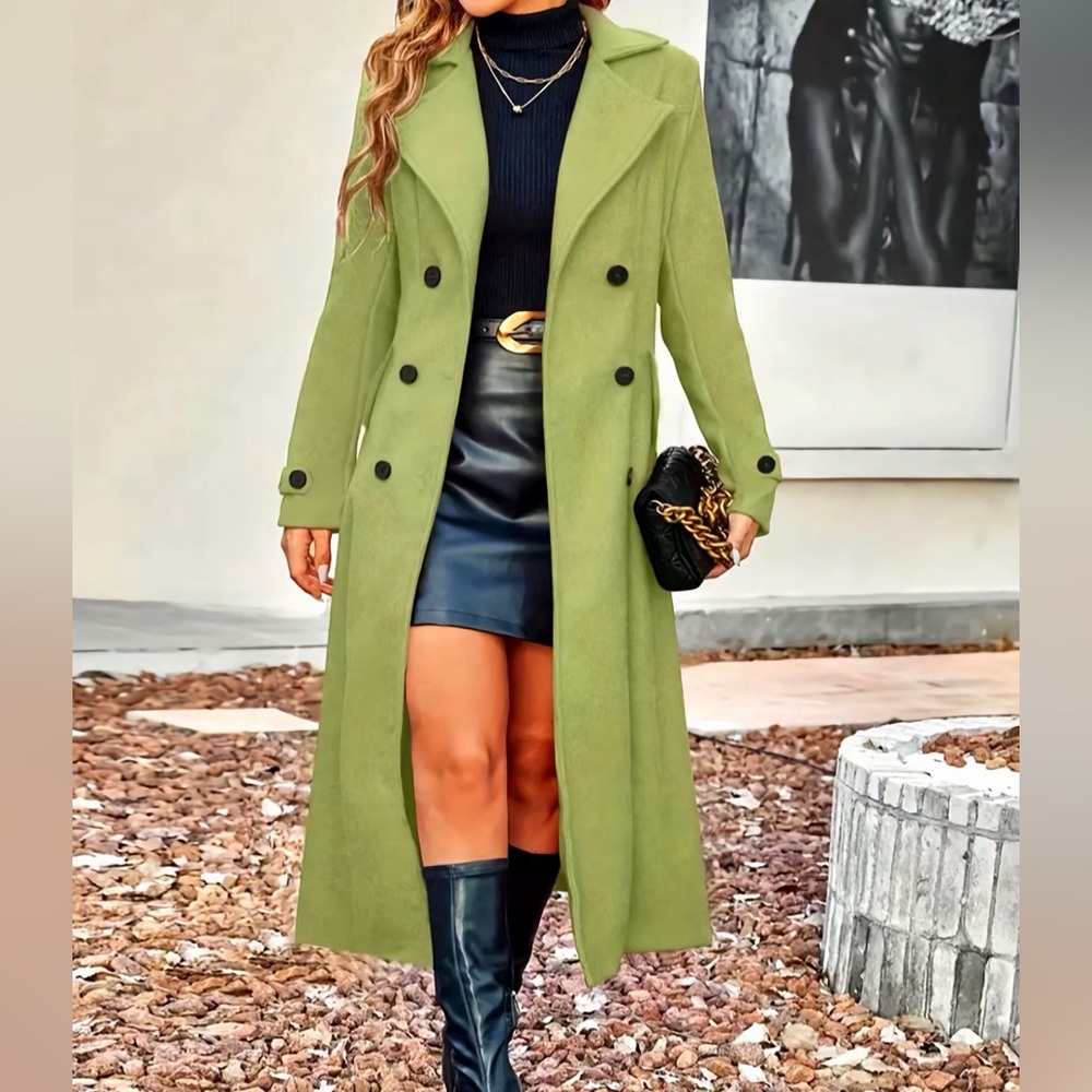 Stylish Green Double-Breasted Coat